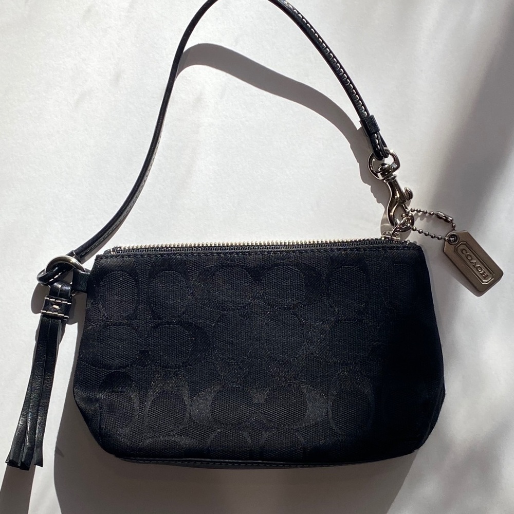 Coach Pochette Wristlet